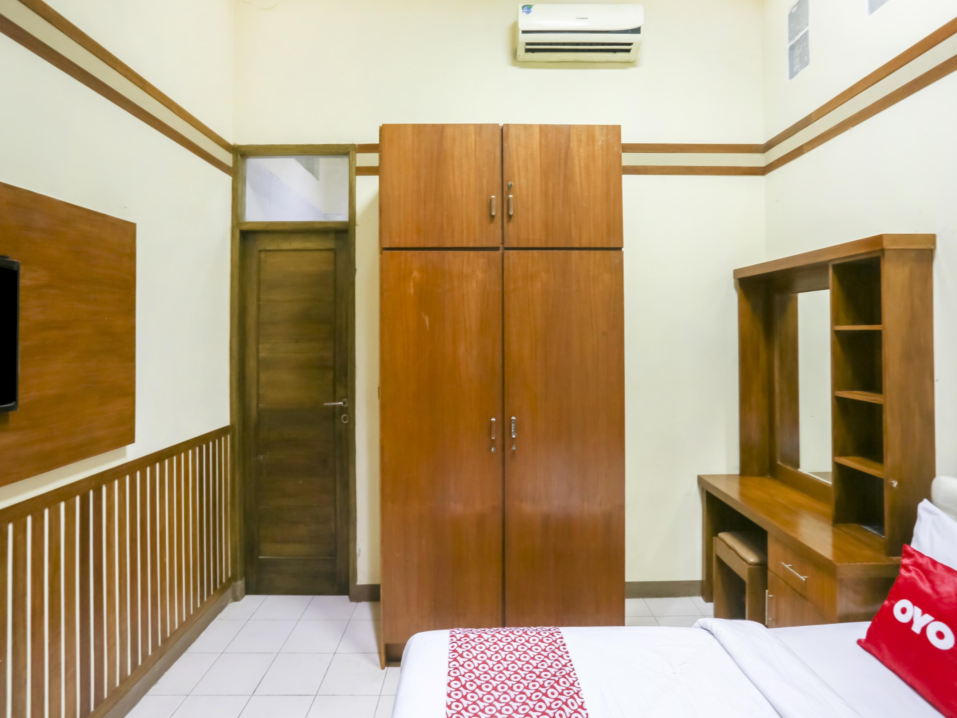 Oyo 90066 Tobana Pejaten House Cakarta Dış mekan fotoğraf