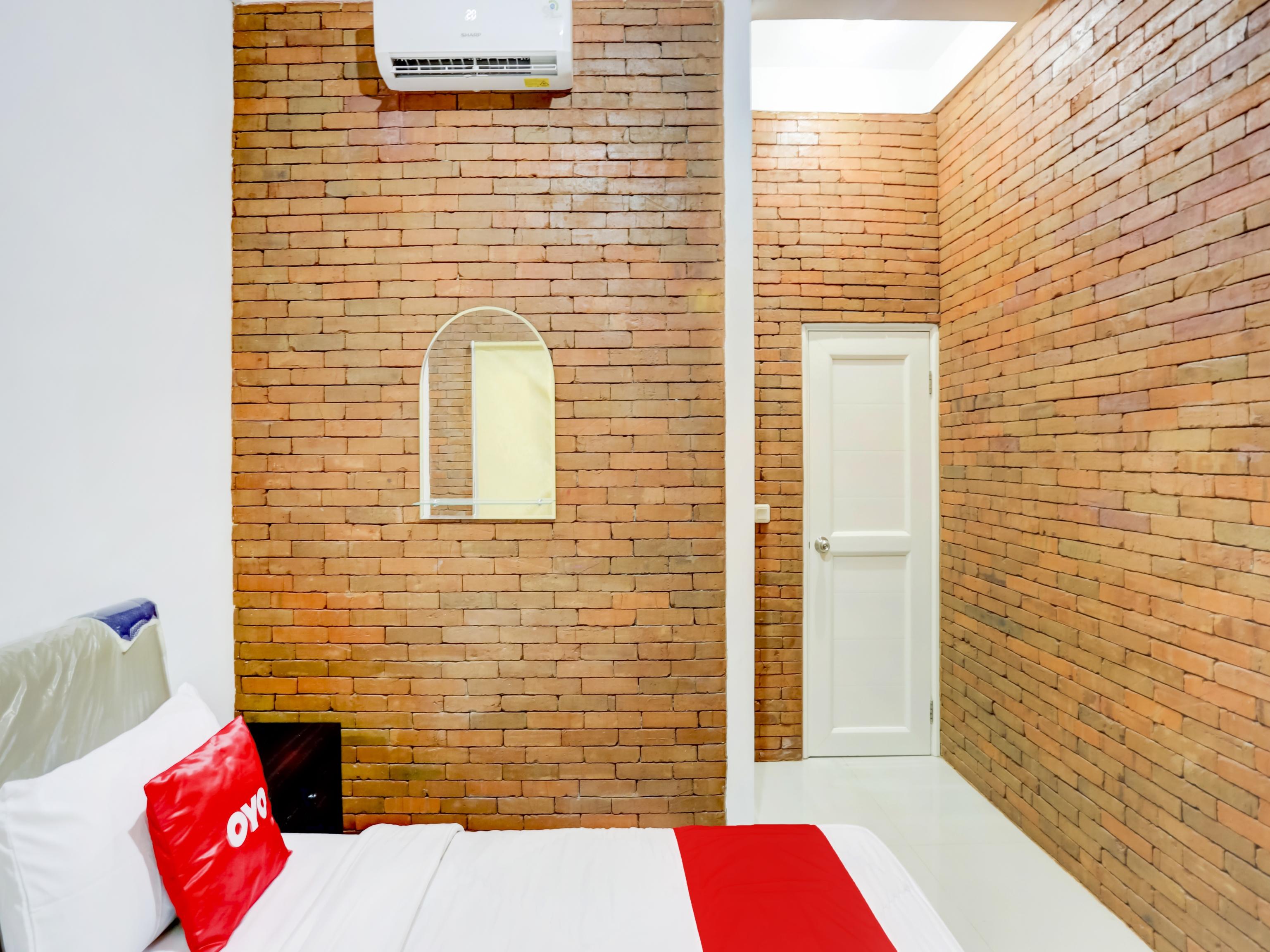 Oyo 90066 Tobana Pejaten House Cakarta Dış mekan fotoğraf