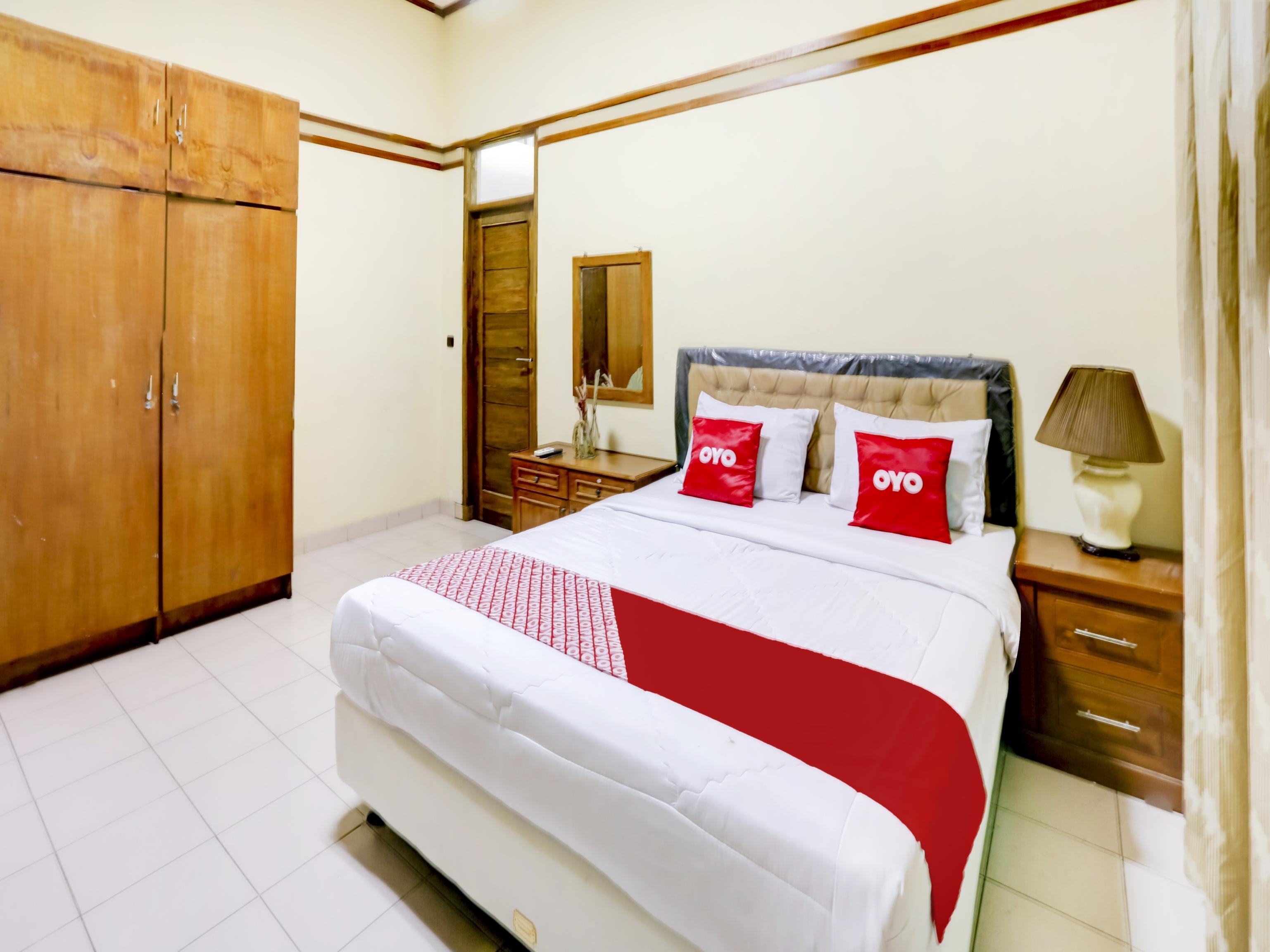 Oyo 90066 Tobana Pejaten House Cakarta Dış mekan fotoğraf