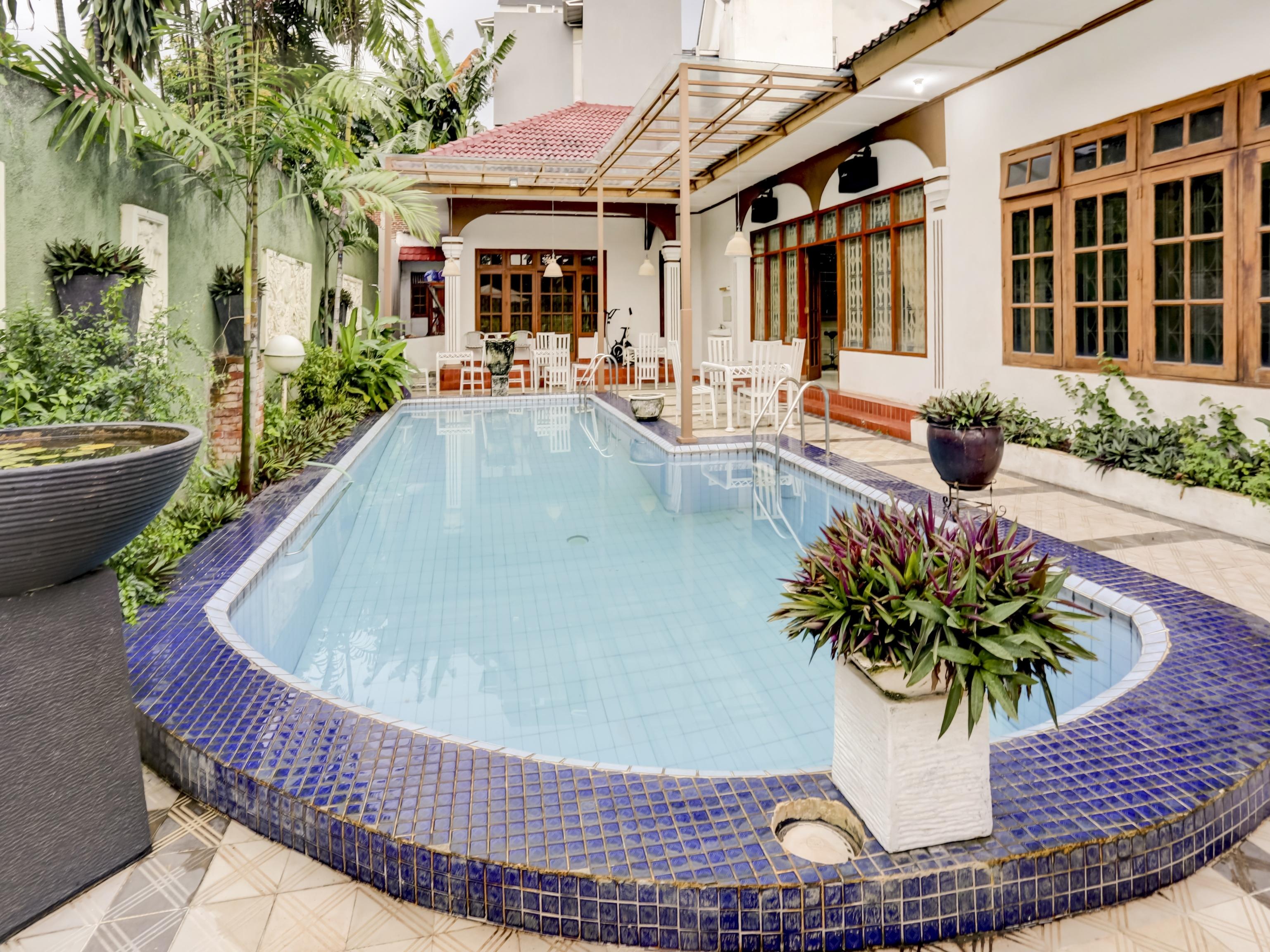 Oyo 90066 Tobana Pejaten House Cakarta Dış mekan fotoğraf